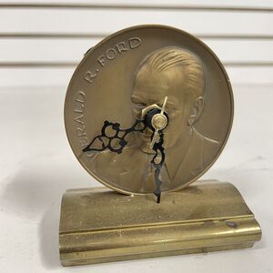 Vintage Gerald R. Ford US Mint Treasury Bronze Medal CONVERTED TO CLOCK - LN